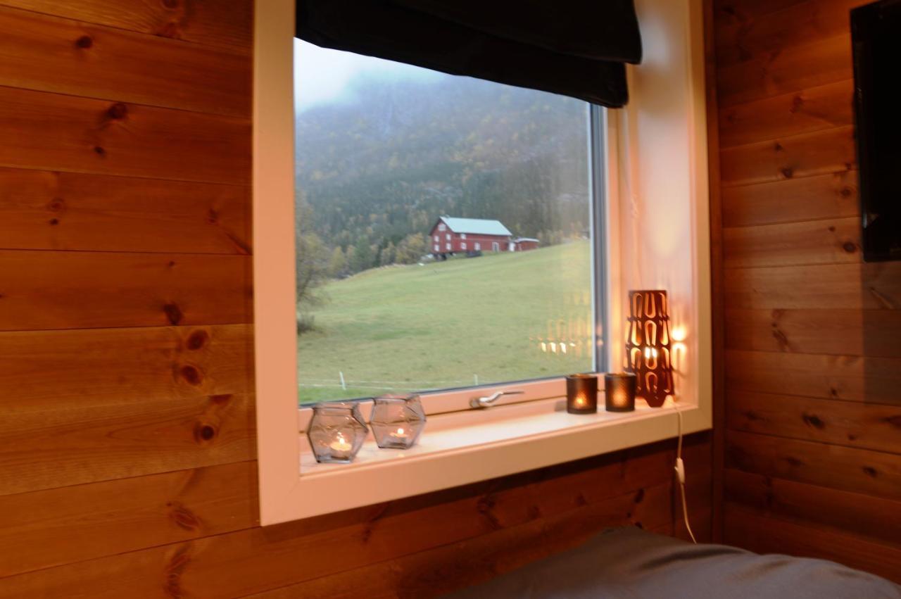 Fossheim Lodge - Arealeffektiv Minileilighet Ulsak Bagian luar foto